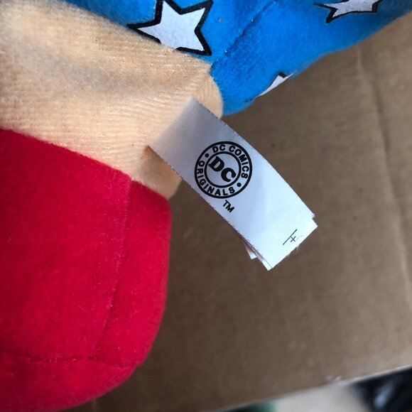 LARGE Toy Factory Chibi Wonder Woman 19-in Big Head Plush DC Comics Originals - Picture 5 of 5